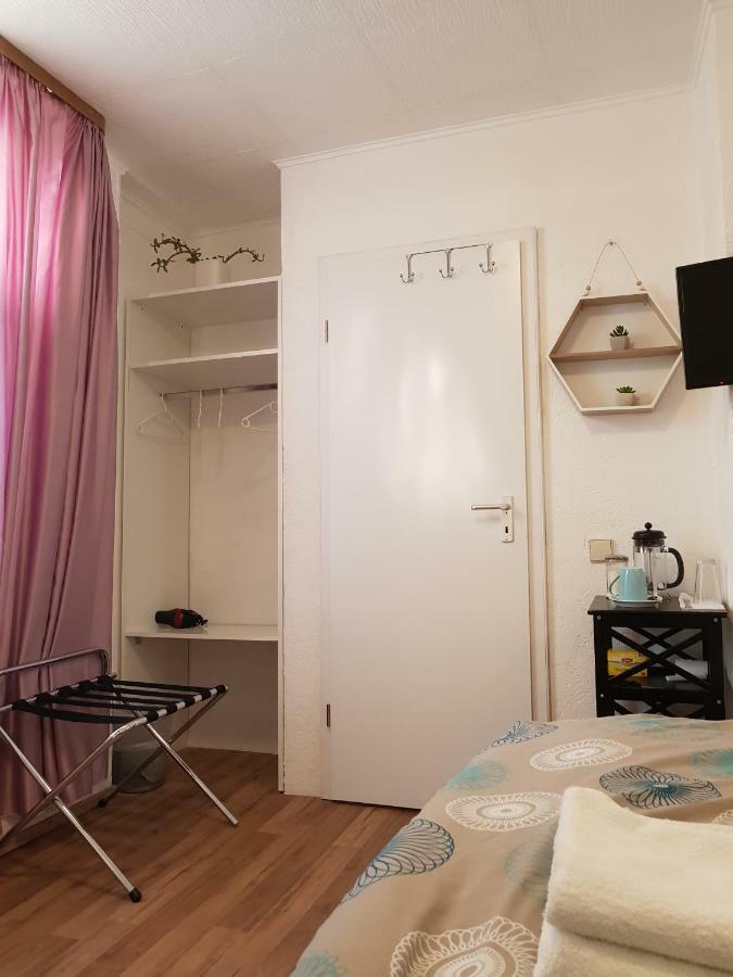 Апартаменти Senyu Studio City Center Баден-Баден Екстер'єр фото